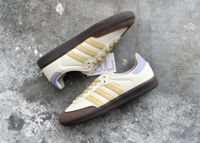 ModernLook Mxnxlo Blxhnxk Sneakers 192979