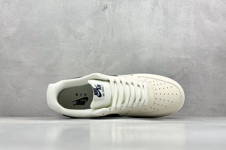 Versatile Nxkx Sneakers 198892