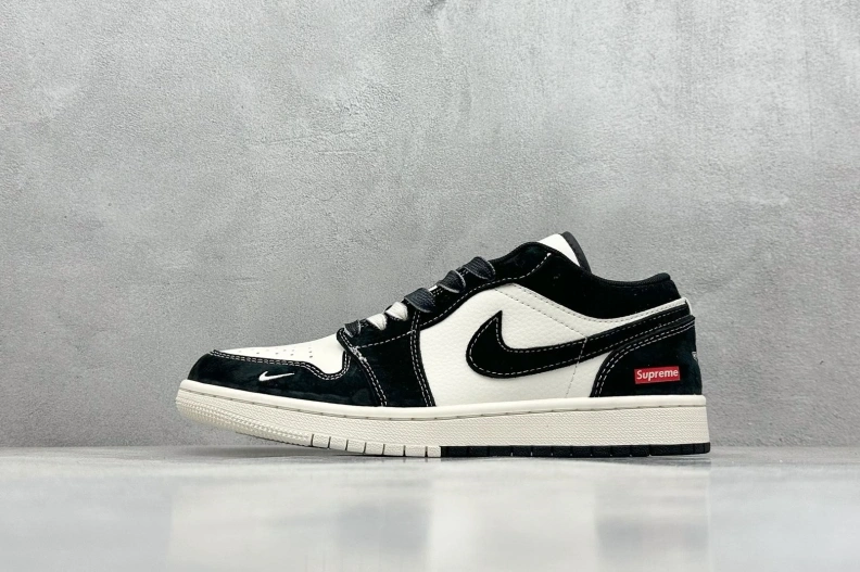Sleek Nxkx Sneakers 198897