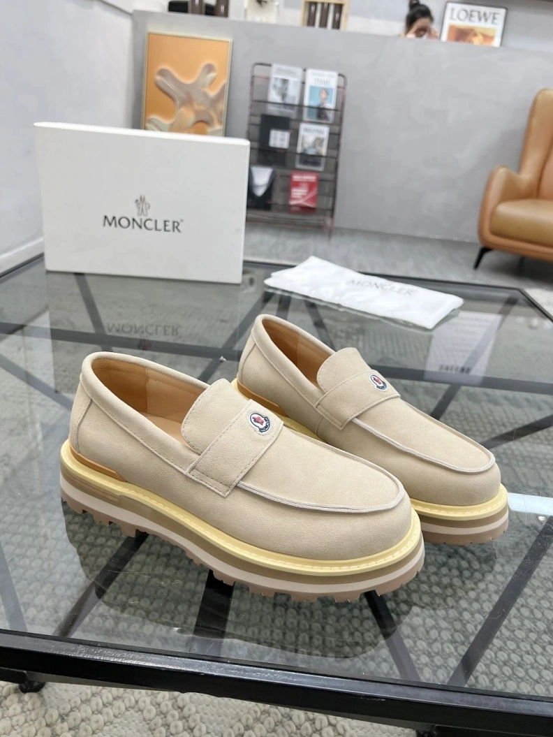 HighQuality Mxnclxr Sneakers 197455