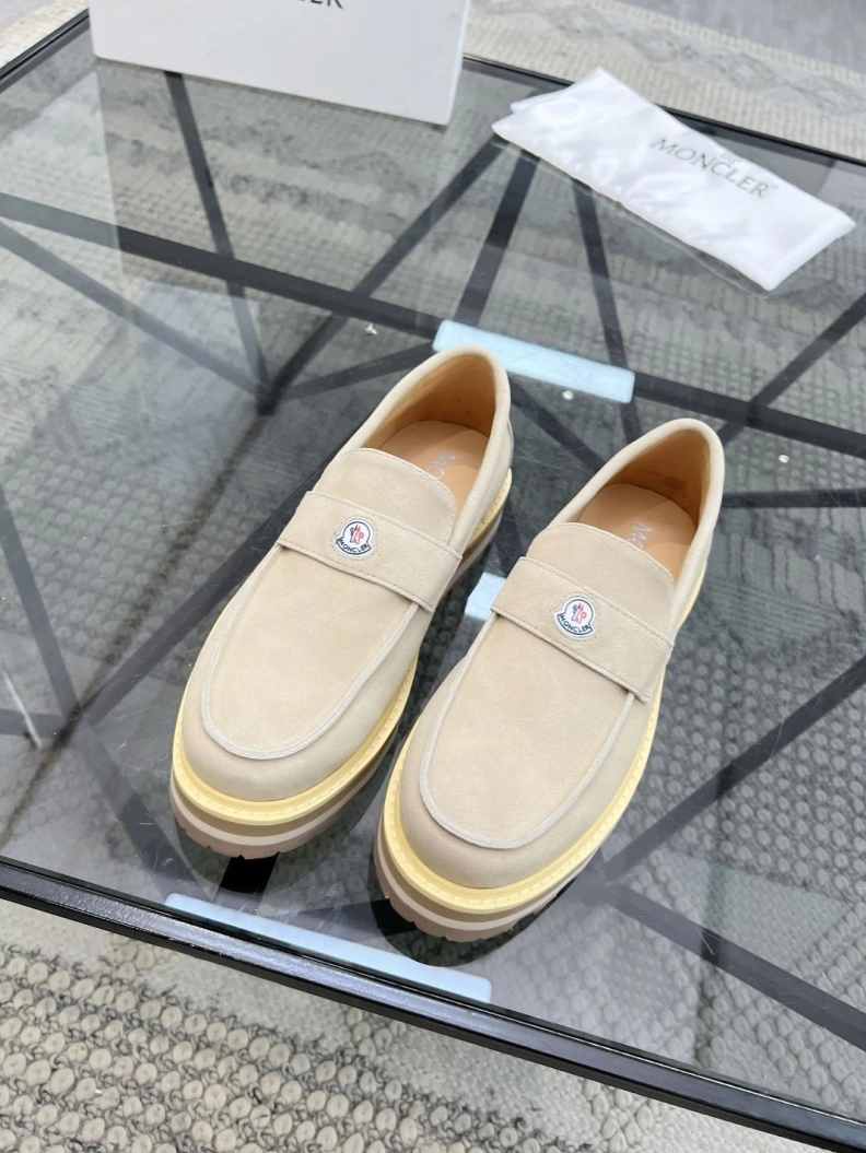 HighQuality Mxnclxr Sneakers 197455