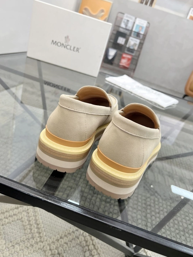 HighQuality Mxnclxr Sneakers 197455