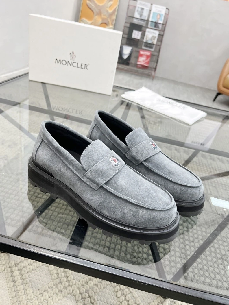 Comfortable Mxnclxr Sneakers 197458
