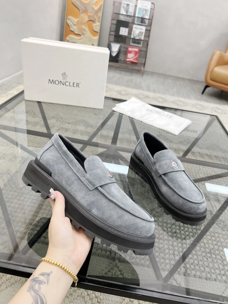 Comfortable Mxnclxr Sneakers 197458