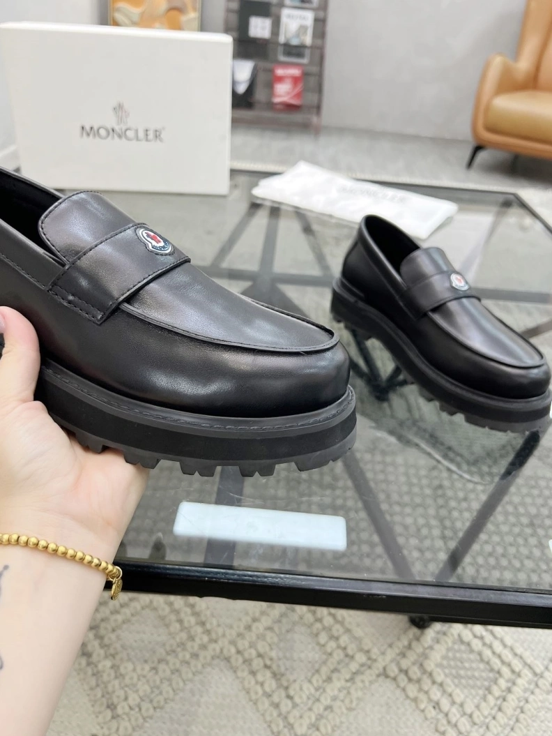 Bold Mxnclxr Sneakers 197461