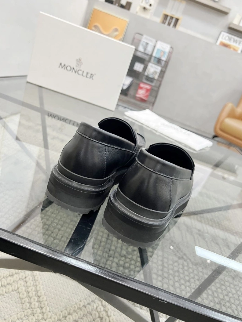 Bold Mxnclxr Sneakers 197461