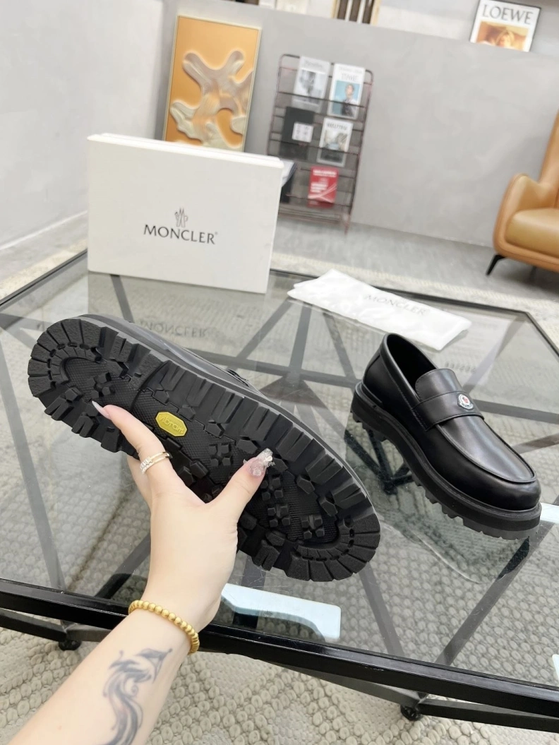 Bold Mxnclxr Sneakers 197461