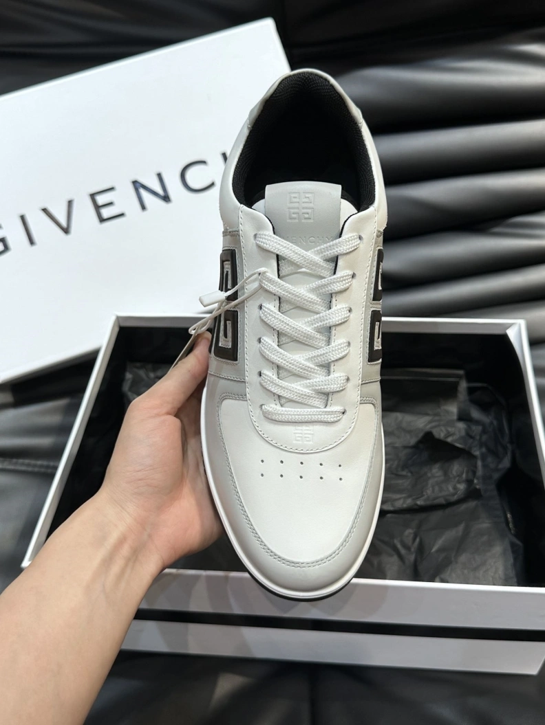 Gxvxnchy Sneakers Durable 152642