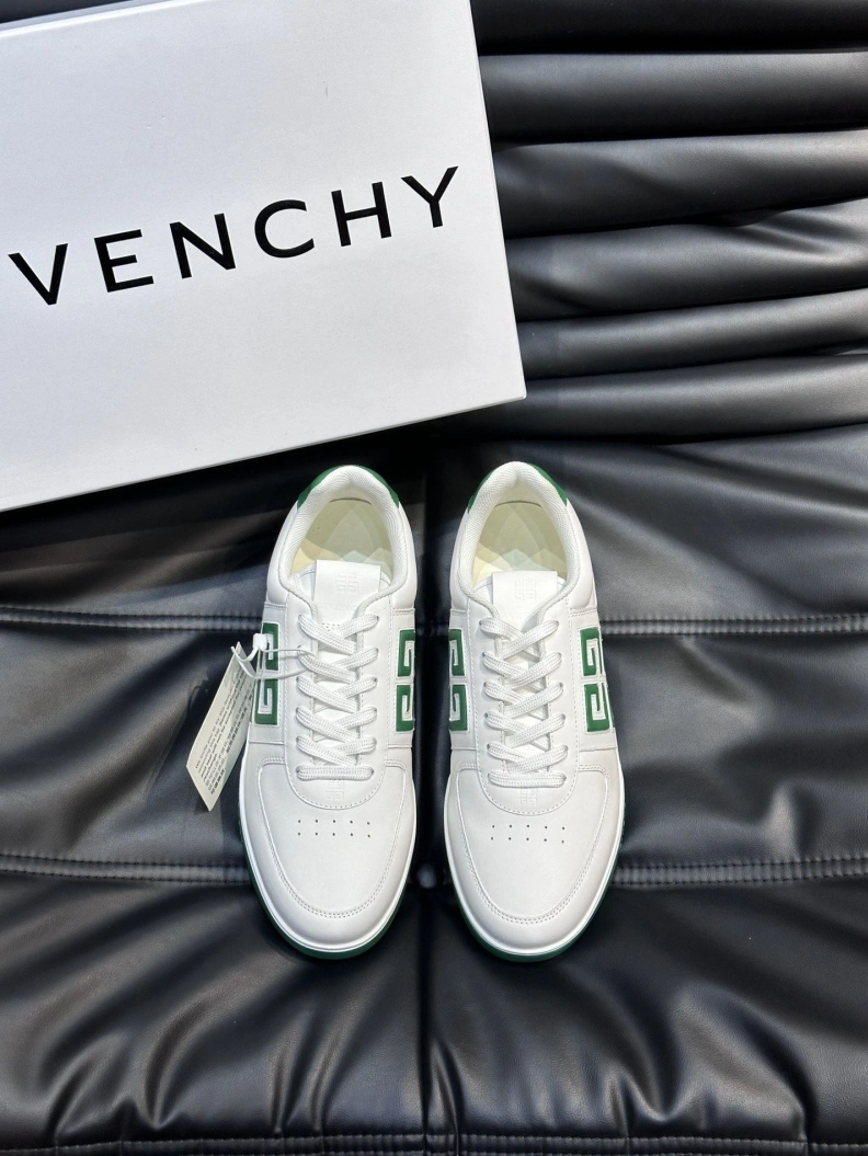 Gxvxnchy Sneakers Compact 152654