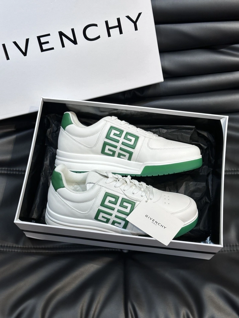 Gxvxnchy Sneakers Compact 152654