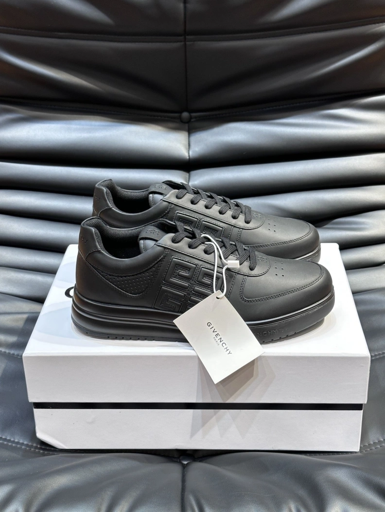 Gxvxnchy Sneakers Vibrant 152665