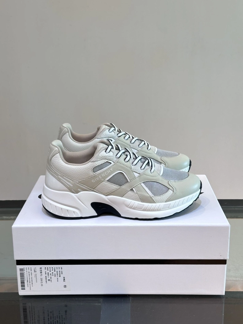 Gxvxnchy Sneakers UrbanStyle 152663