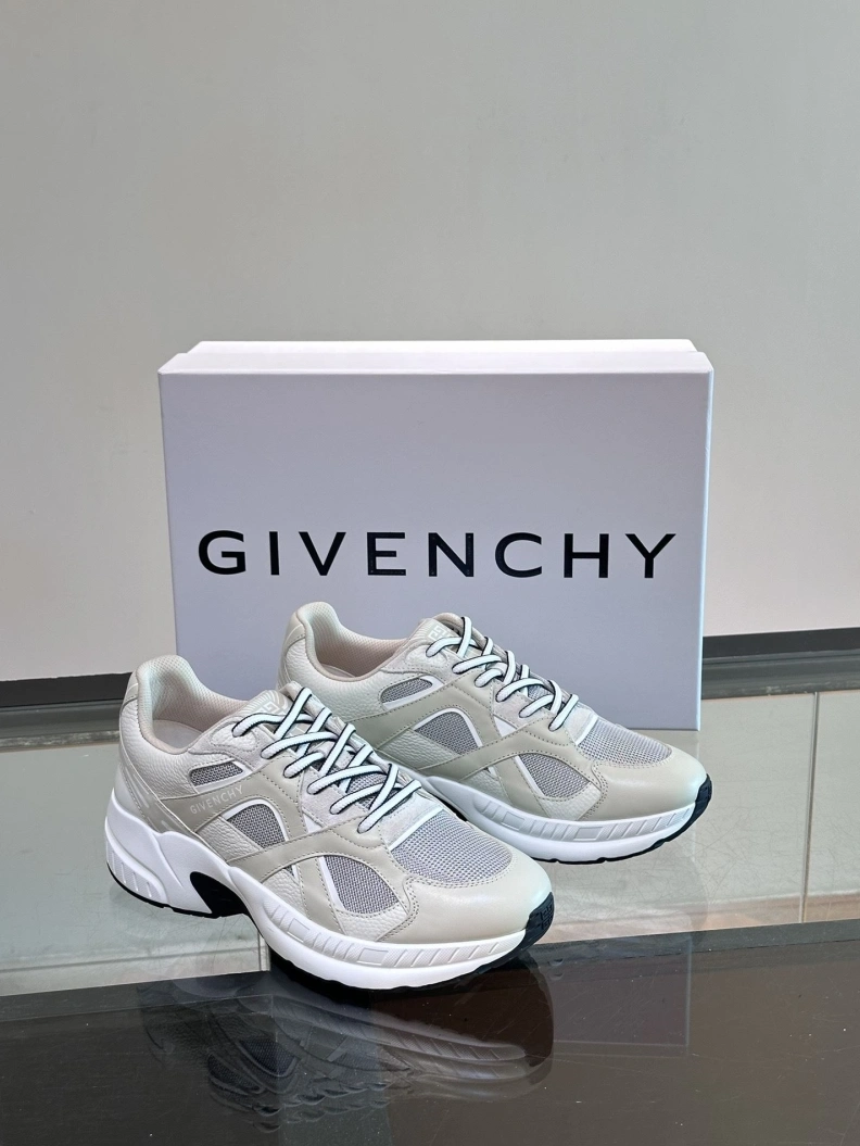 Gxvxnchy Sneakers UrbanStyle 152663