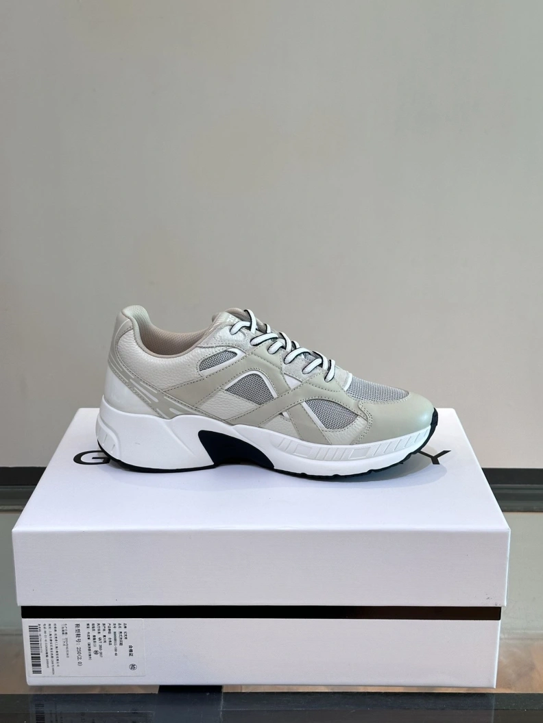 Gxvxnchy Sneakers UrbanStyle 152663