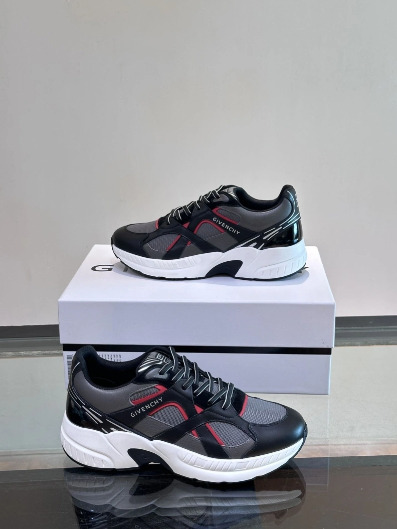 NewStyle Gxvxnchy Sneakers 152633
