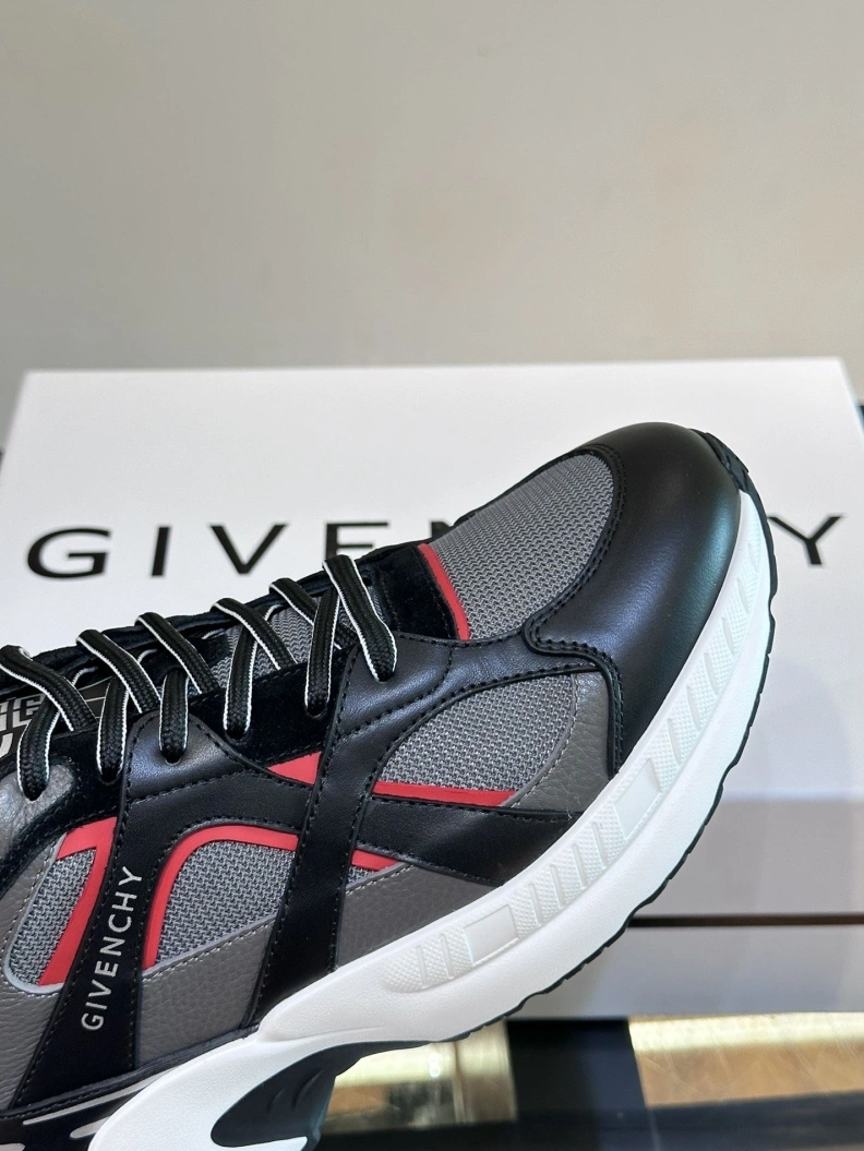 NewStyle Gxvxnchy Sneakers 152633