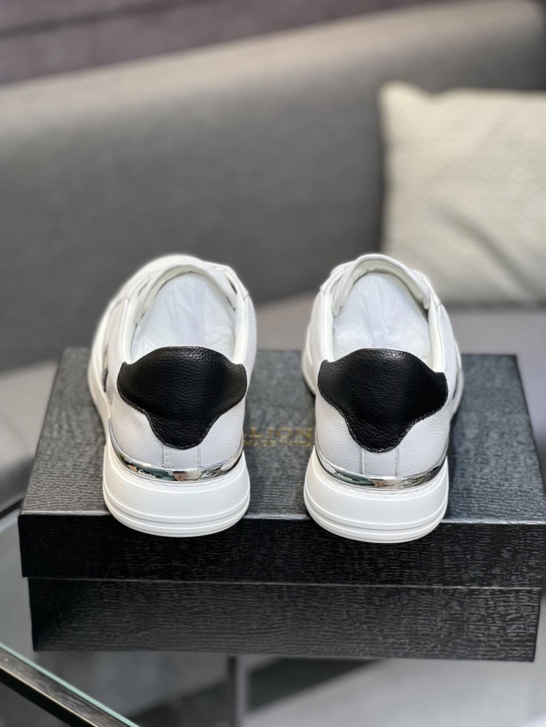 Comfortable Othxr Sneakers 211380