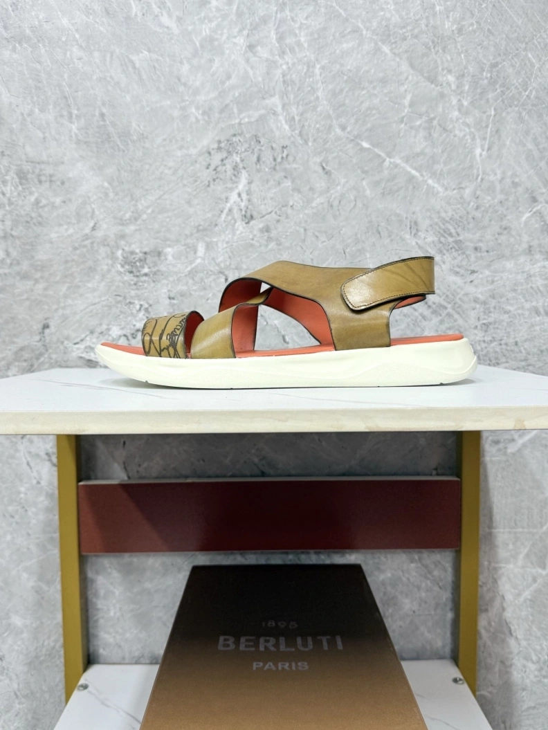 Resilient Bxrlxti Sandals 111315