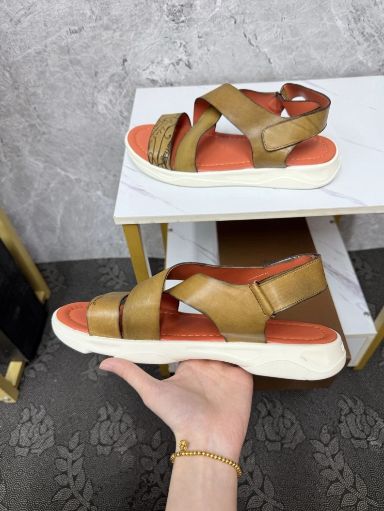 Resilient Bxrlxti Sandals 111315
