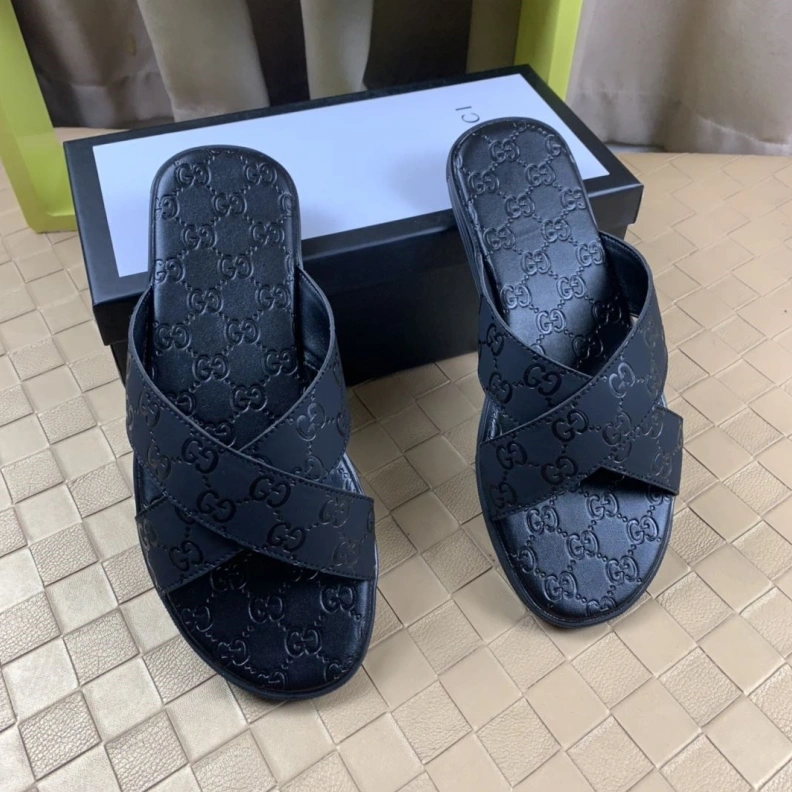 Gxccx Slippers Timeless 156393