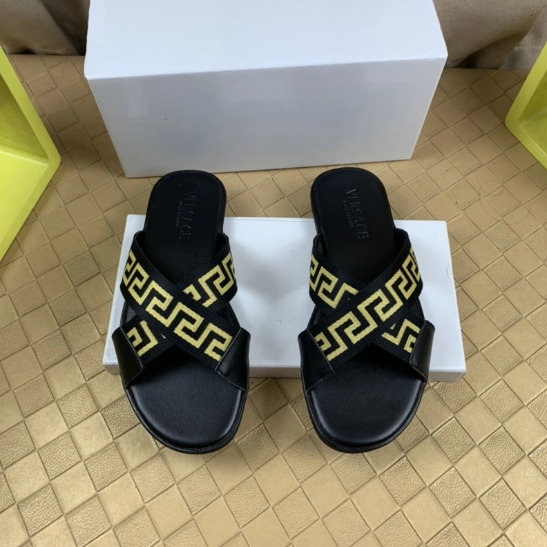 Breathable Gxvxnchy Slippers 152706