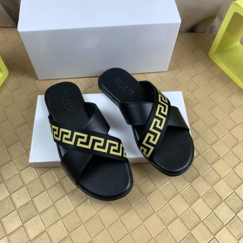 Minimalist Gxvxnchy Slippers 152690