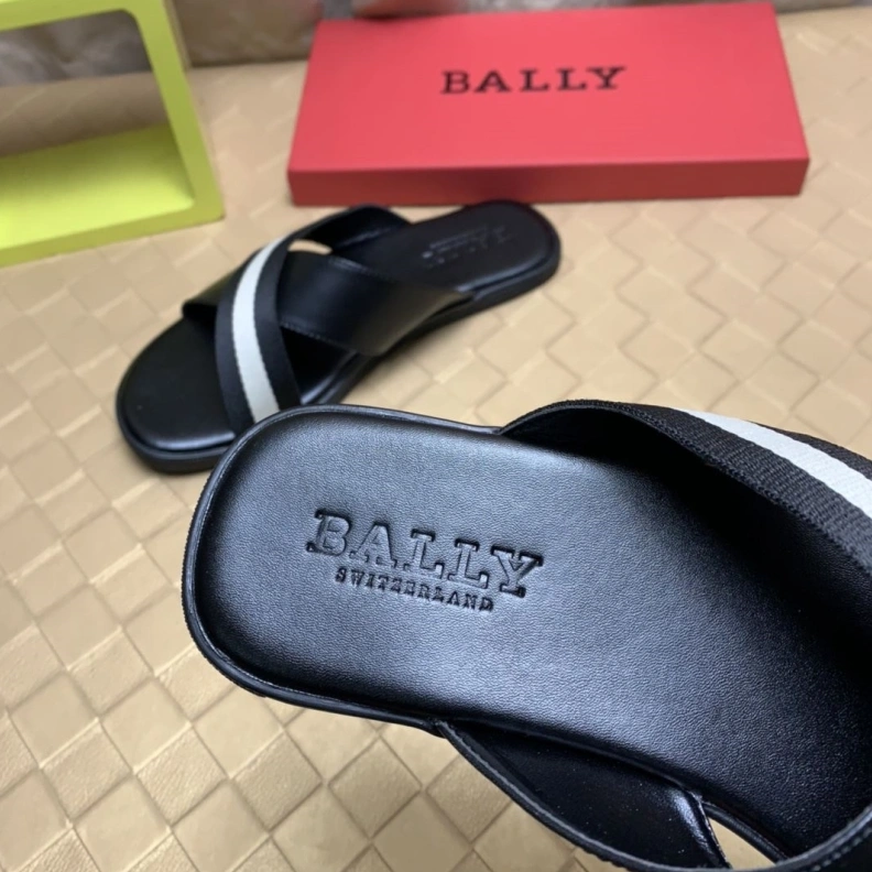 AllSeason Othxr Slippers 211888