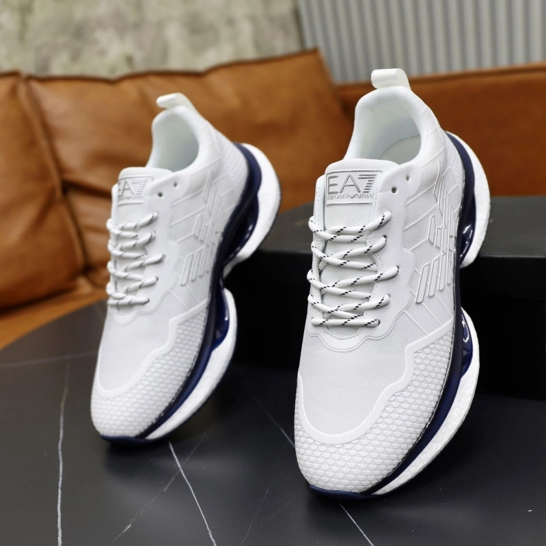Versatile Armxnx Sneakers 108392