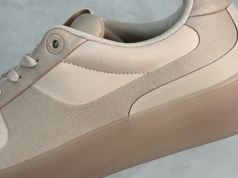 Gxvxnchy Sneakers Stylish 152623