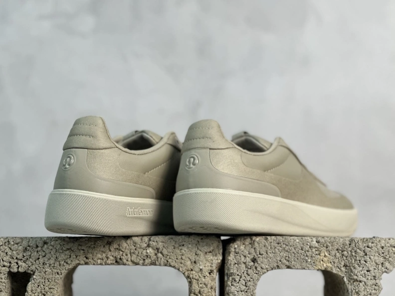 Gxvxnchy Sneakers Modern 152618