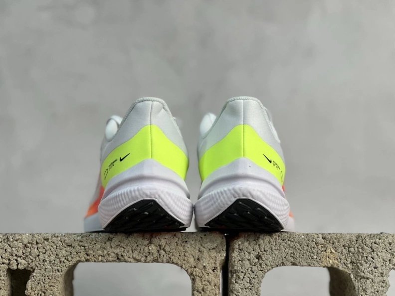 Sleek Nxkx Sneakers 198832