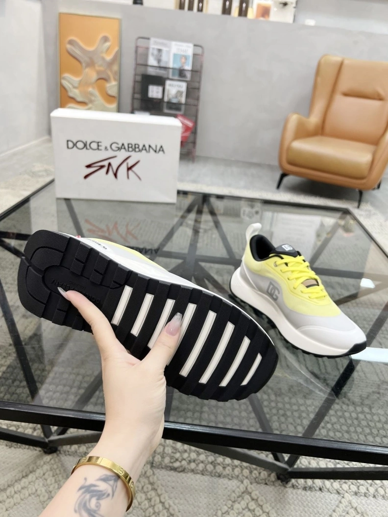 EyeCatching Mxnclxr Sneakers 197451