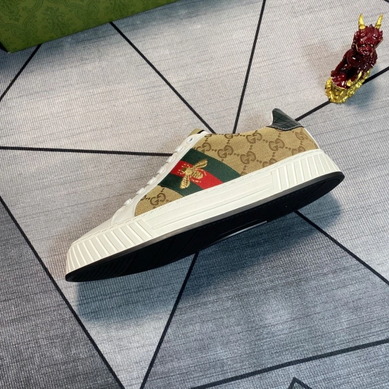 DailyWear Bxrbxrry Sneakers 114697