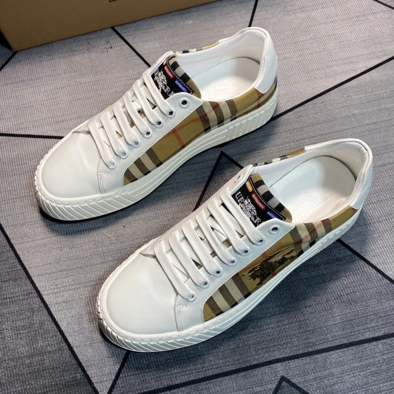 Bxrbxrry Sneakers Sleek 114695