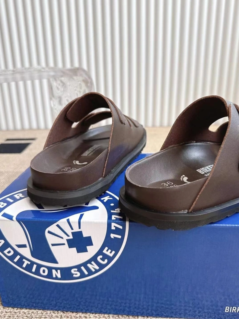 Durable Othxr Slippers 211869