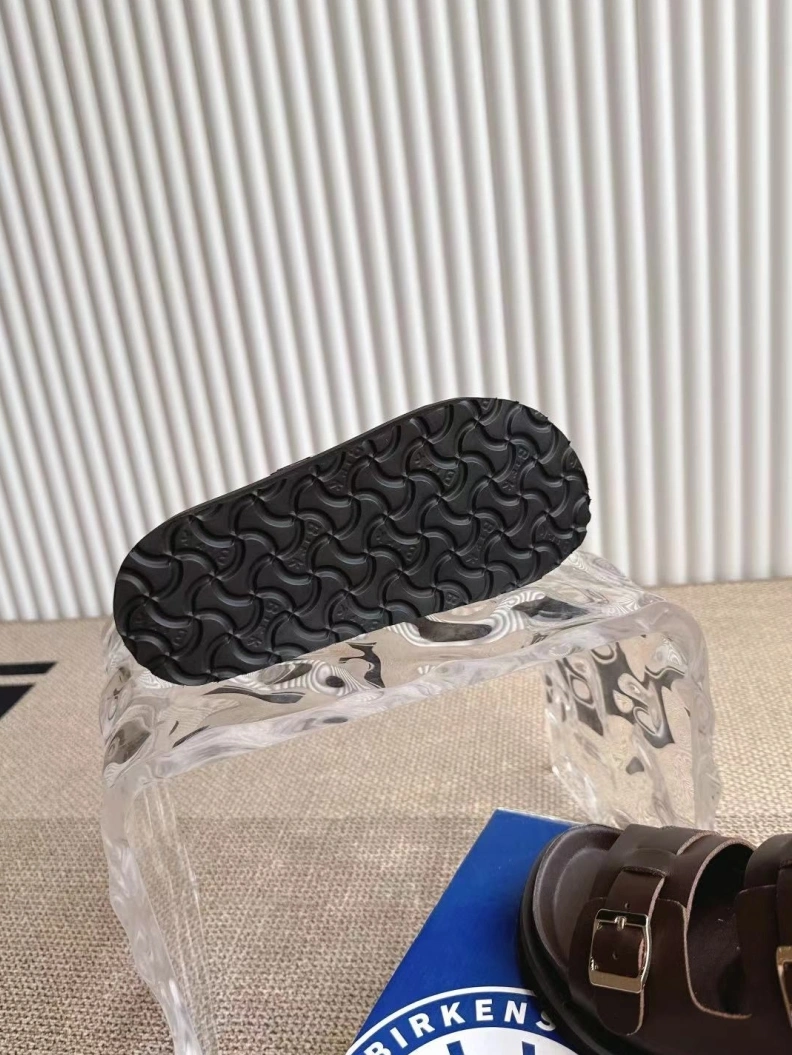 Durable Othxr Slippers 211869