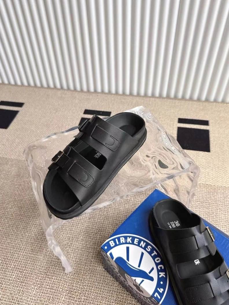 Classic Othxr Slippers 211880