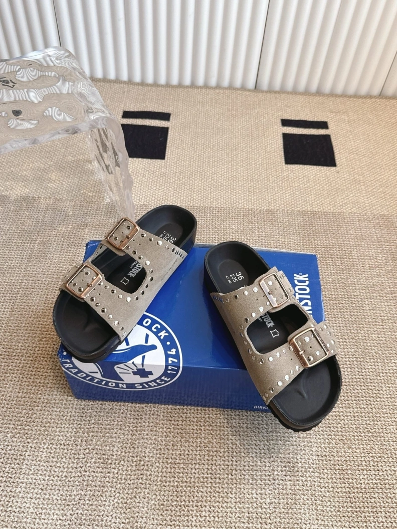 Lightweight Othxr Slippers 211863