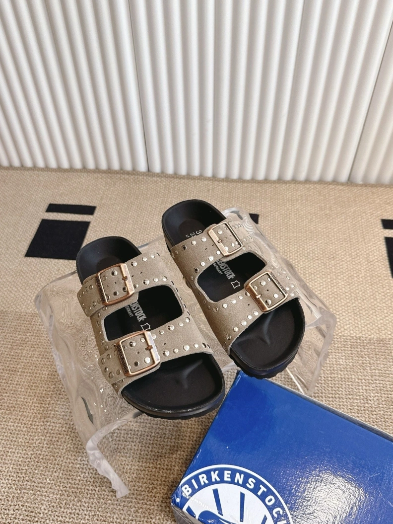 Lightweight Othxr Slippers 211863