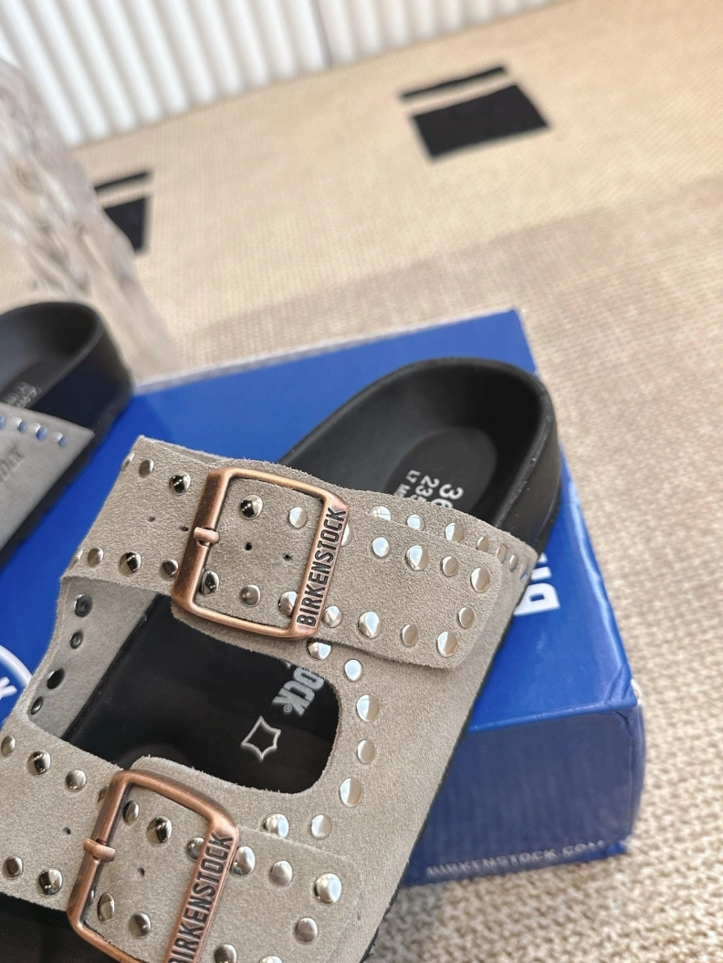Lightweight Othxr Slippers 211863