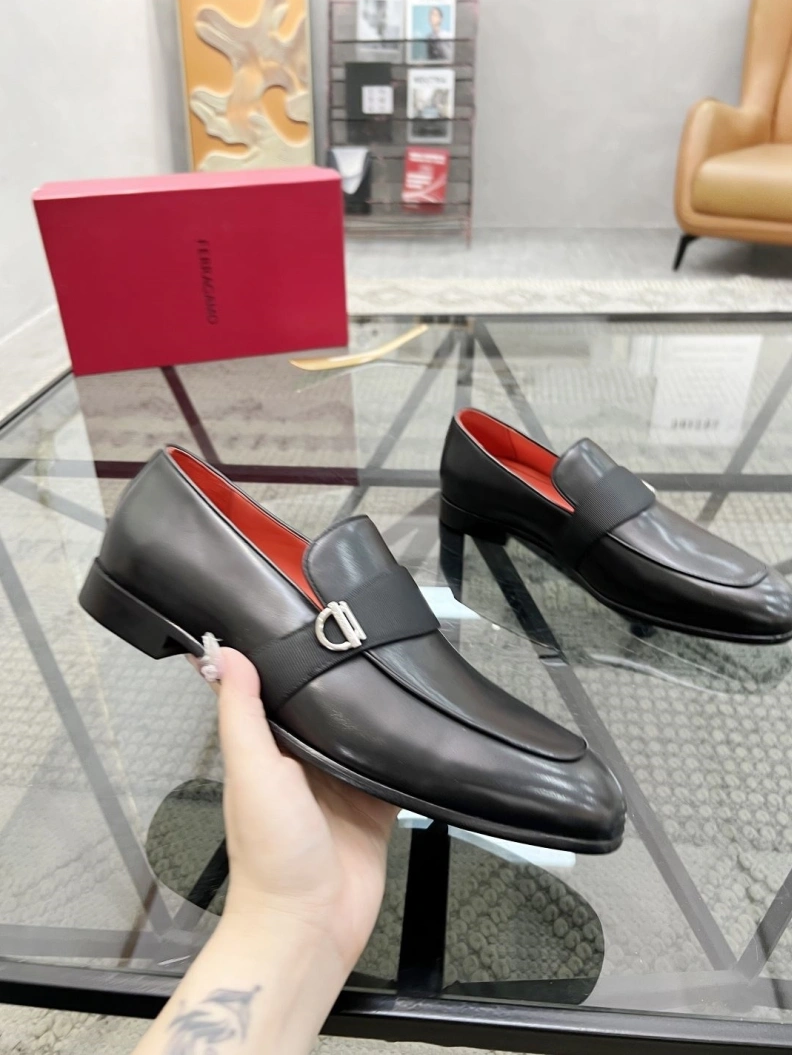 Elegant Othxr Leather Shoes 211961
