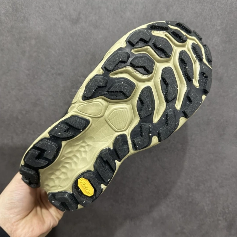 Lightweight Othxr Sneakers 211333