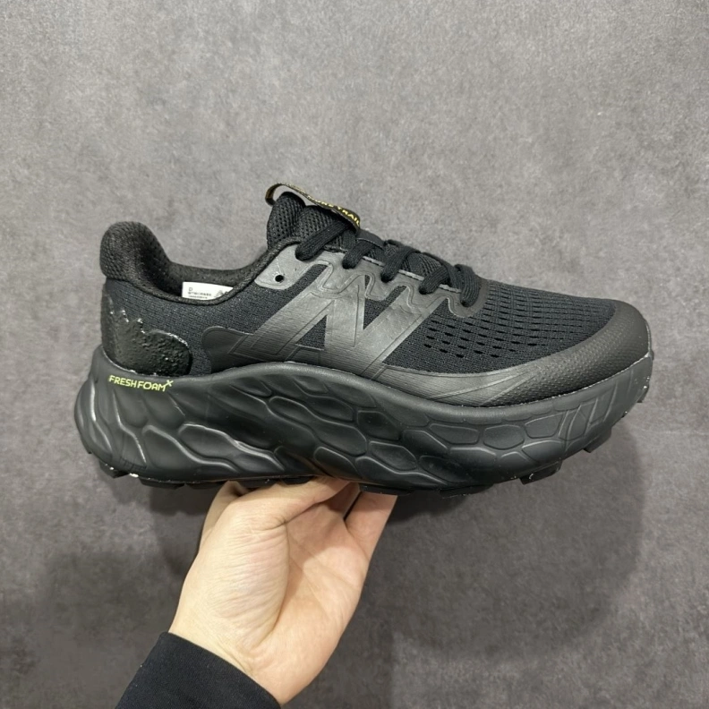 Lightweight Othxr Sneakers 211326