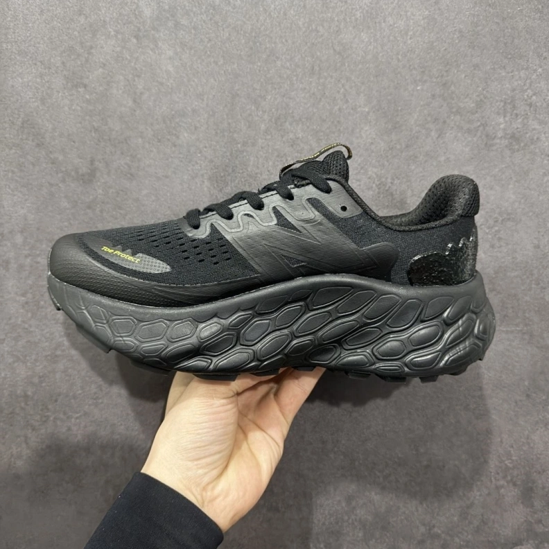 Lightweight Othxr Sneakers 211326