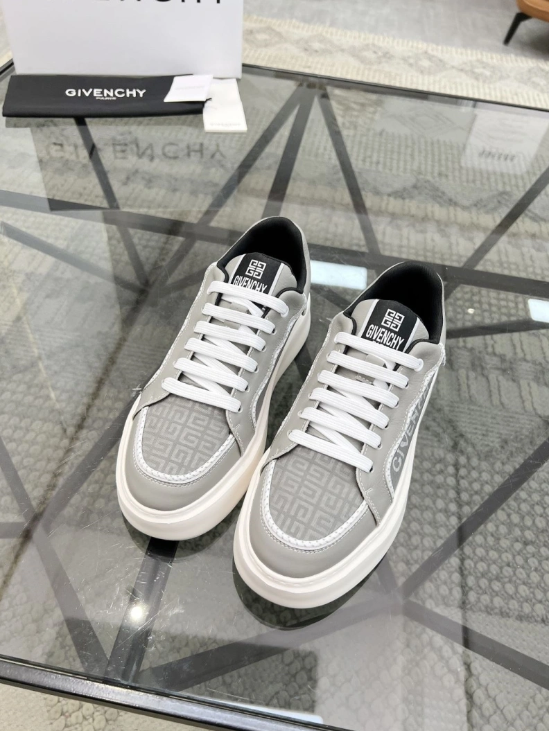 TopPick Gxvxnchy Sneakers 152611