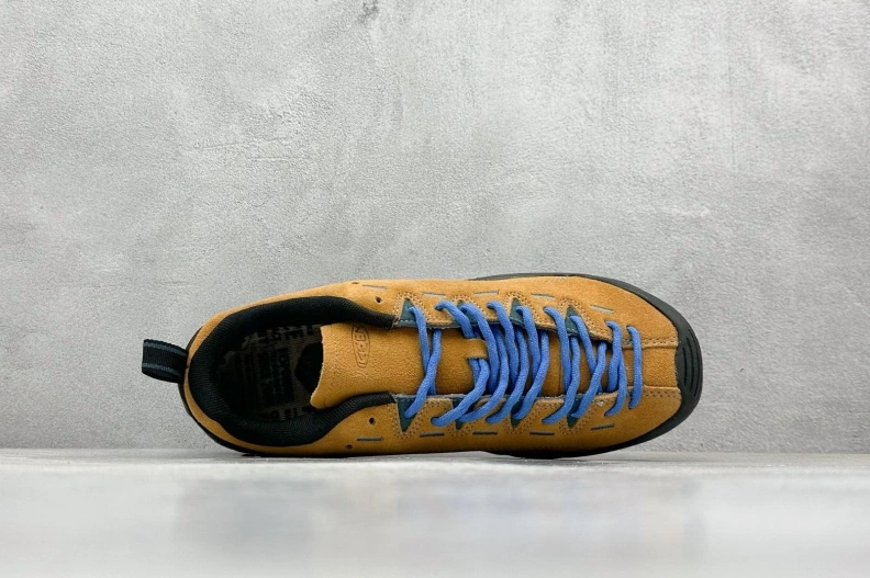 NewStyle Othxr Sneakers 211304