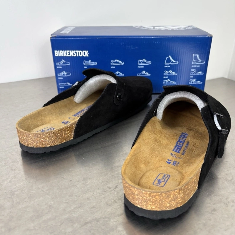 Resilient Othxr Slippers 211852