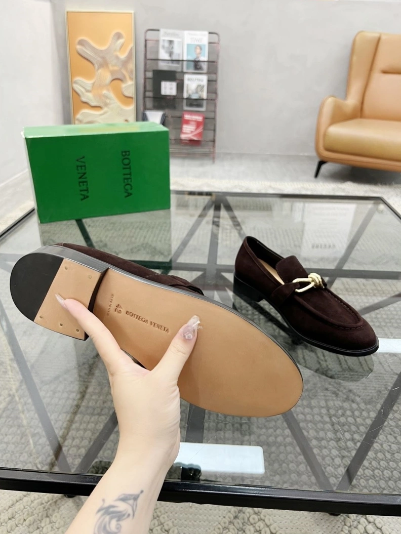 DailyWear Bxttxga Vxnxta Leather Shoes 112547
