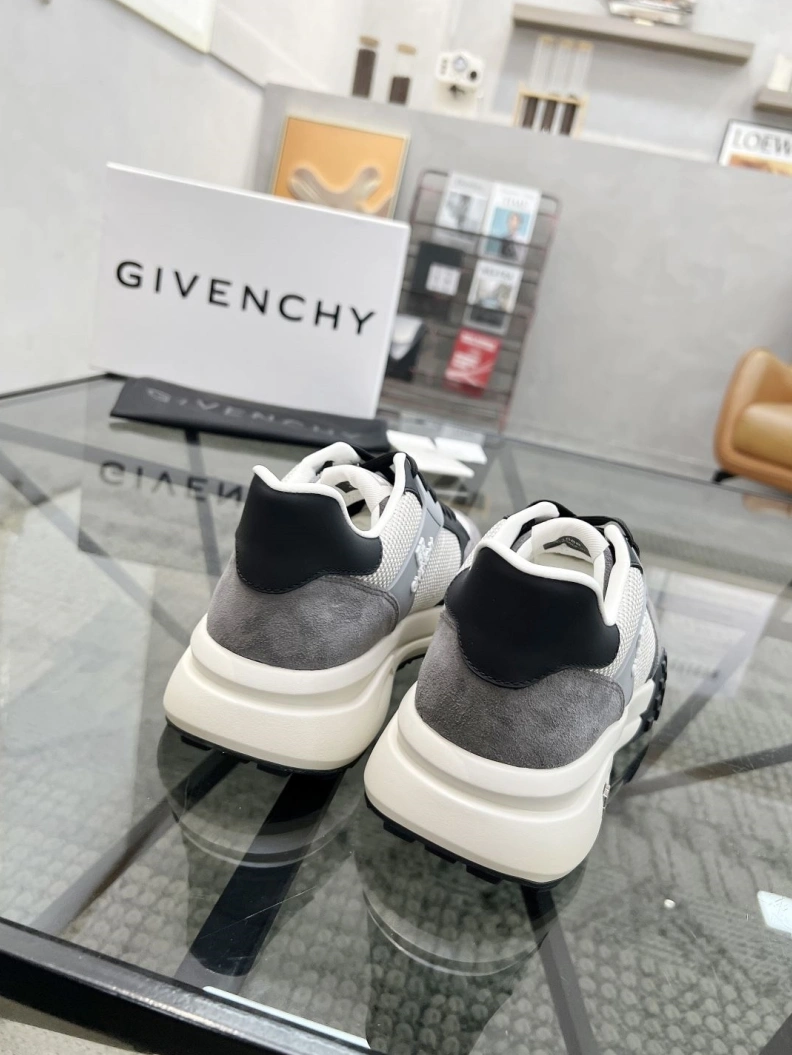 GoodFit Gxvxnchy Sneakers 152612