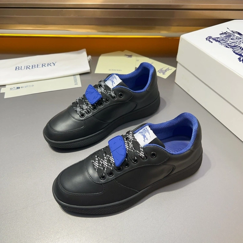 Durable Bxrbxrry Sneakers 114694